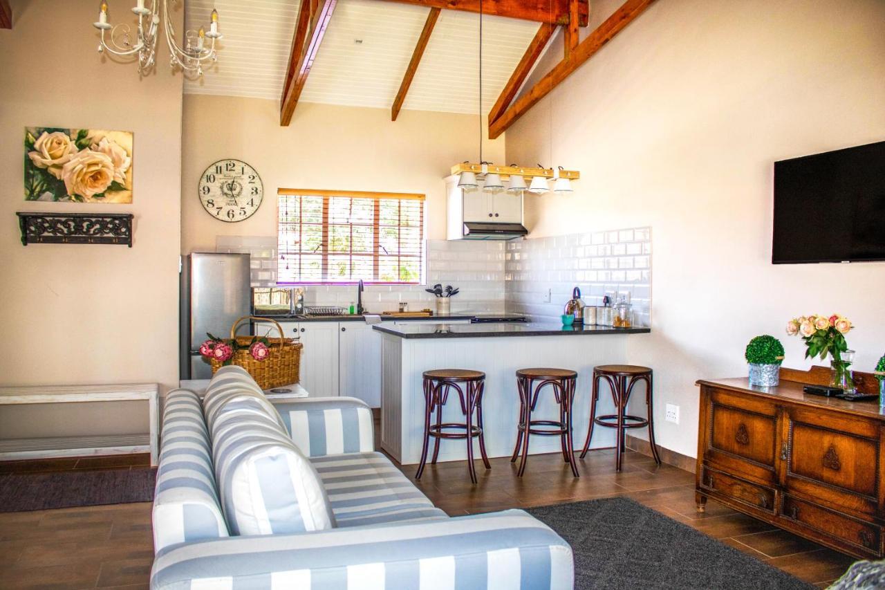 Modern Farm Apartamento Lichtenburg Exterior foto